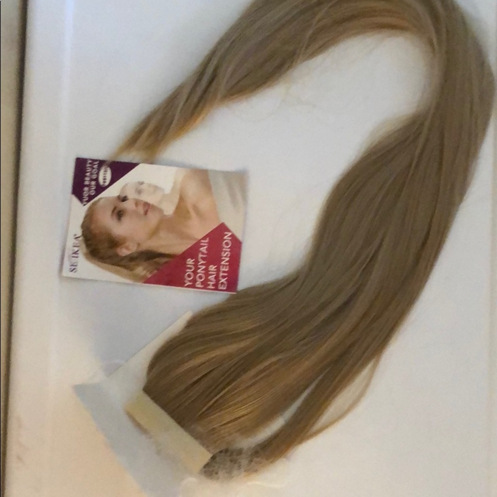 Seikea ponytail over 20”